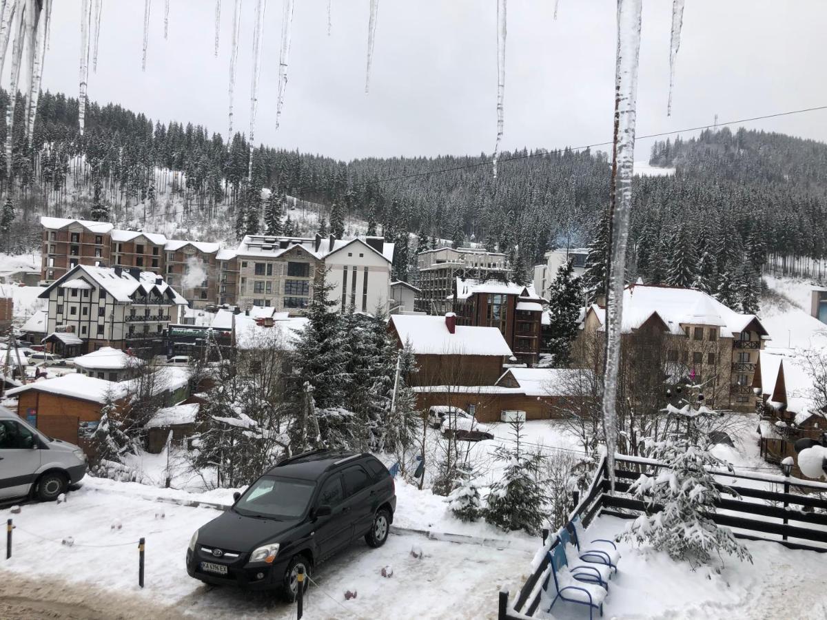 Hotel Круассан à Bukovel Extérieur photo