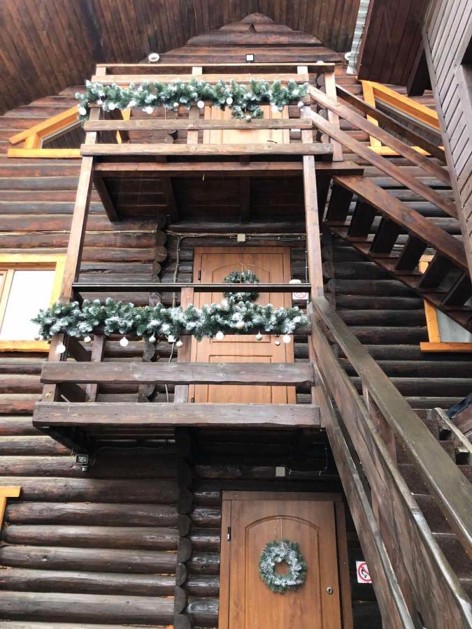 Hotel Круассан à Bukovel Extérieur photo